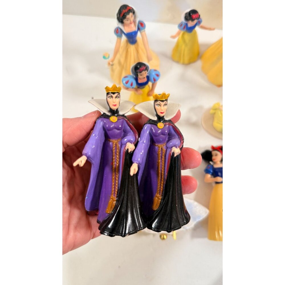 Vintage Snow White Wicked Evil Witch Prince 1990s PVC Figurines Toy Lot - Picture 9 of 16
